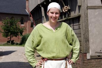 Marije Pots, vakantiewerker in Archeon.