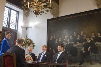 Aangifte in het stadhuis van Den Haag.