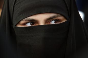 De burka moet verboden worden, aldus Wilders.