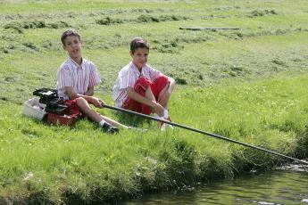 De tweeling Ruben (l.)en Herman