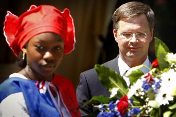 Balkenende bij het Slavenmonument.