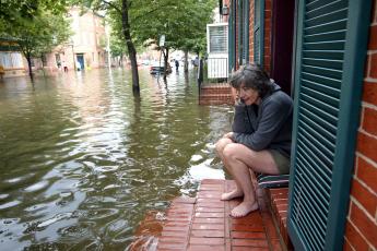 Wateroverlast na een orkaan.