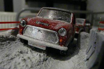 ...Mini in de 'sneeuw'...