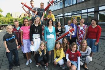 De Korne met haar mentorklas 1f van het Calvijn College.