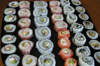 Sushi hapjes.